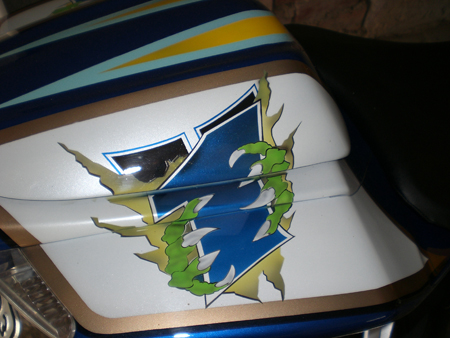 Suzuki GSXR 1000 K5 11